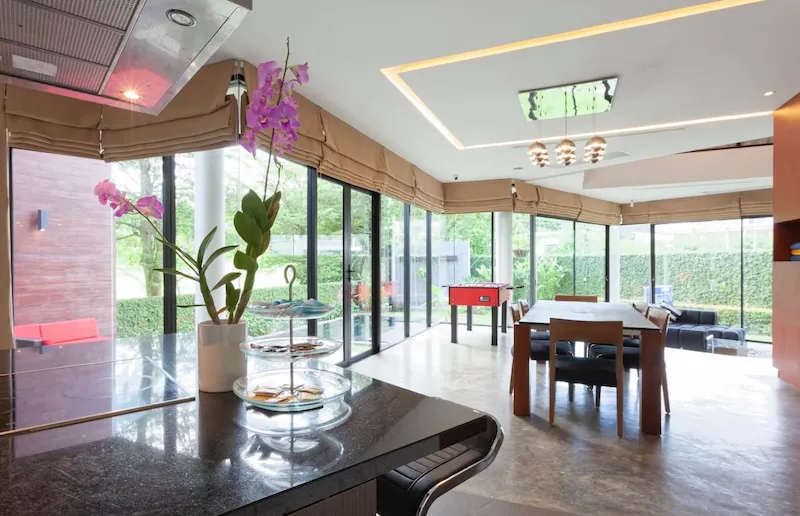 Property image - full photo 13