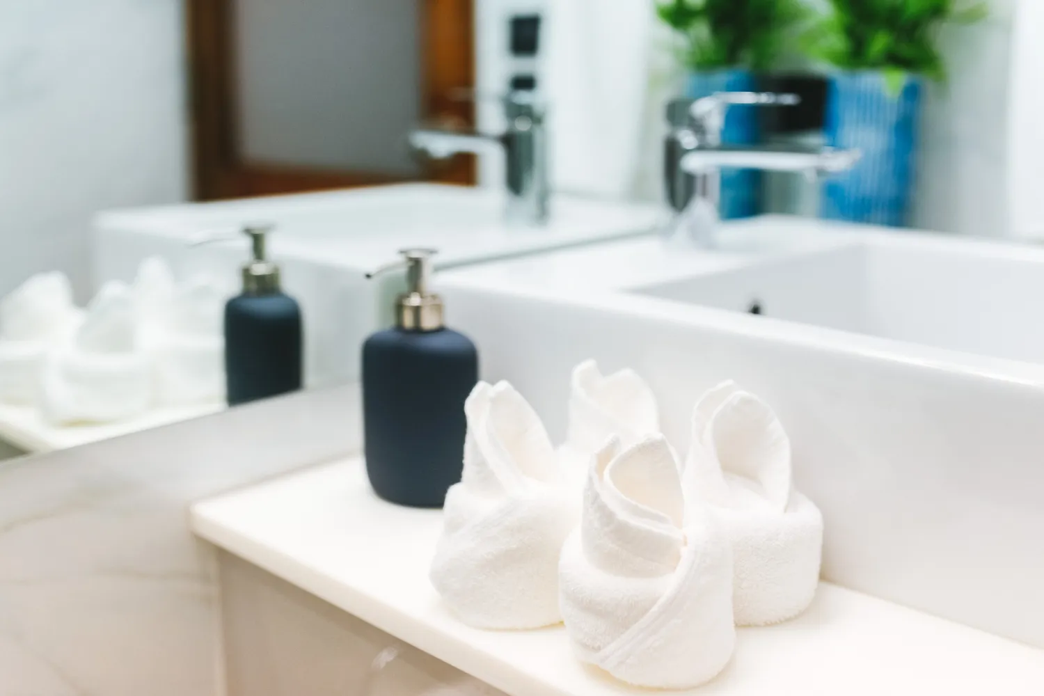 Property image - full photo 30