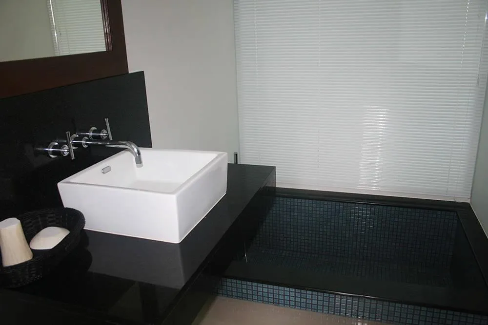 Property image - full photo 12