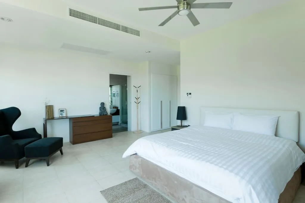 Property image - full photo 19