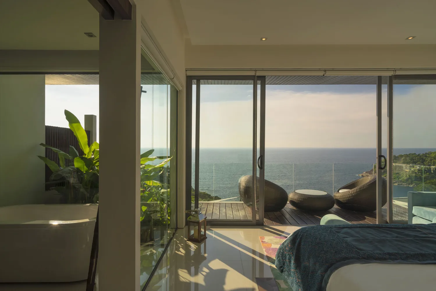 Property image - full photo 4