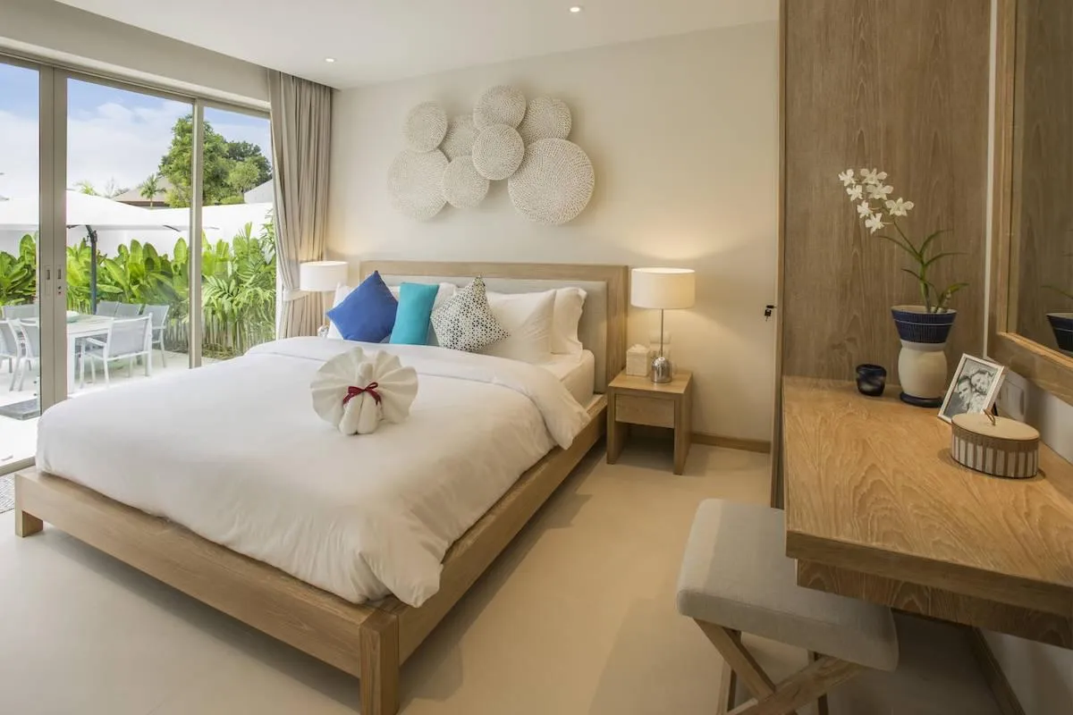 Property image - full photo 13