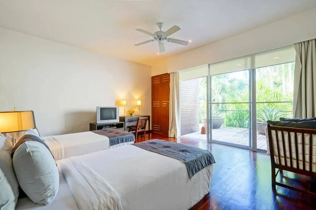 Property image - full photo 21