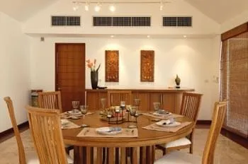 Property image - full photo 10