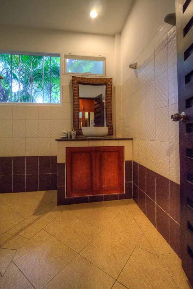 Property image - full photo 30