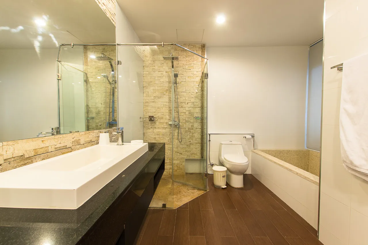 Property image - full photo 20