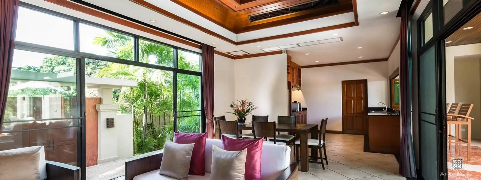 Property image - full photo 10