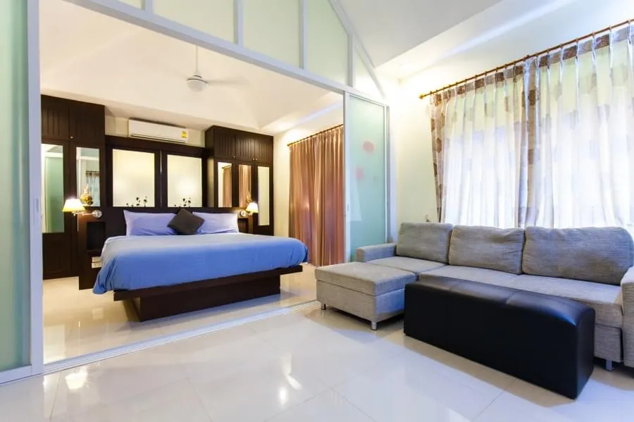 Property image - full photo 30