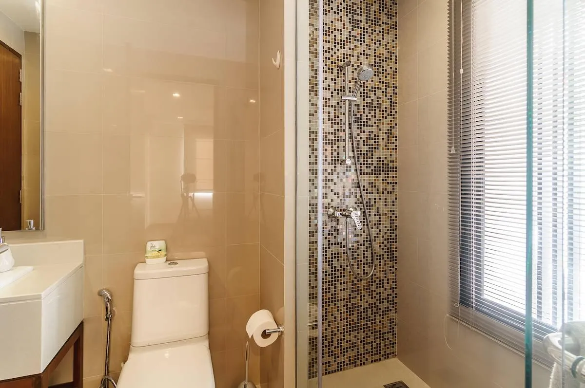 Property image - full photo 40