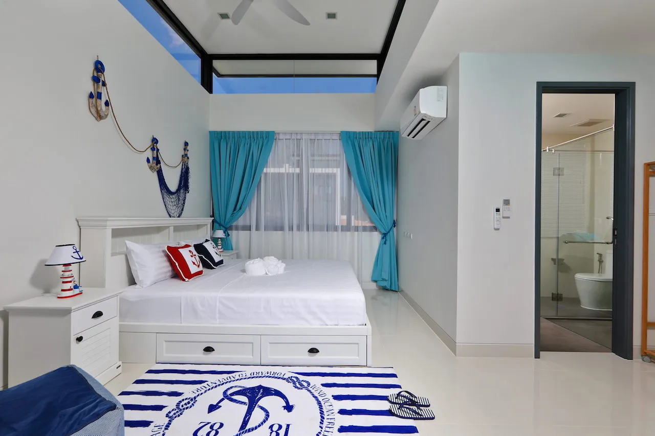 Property image - full photo 20