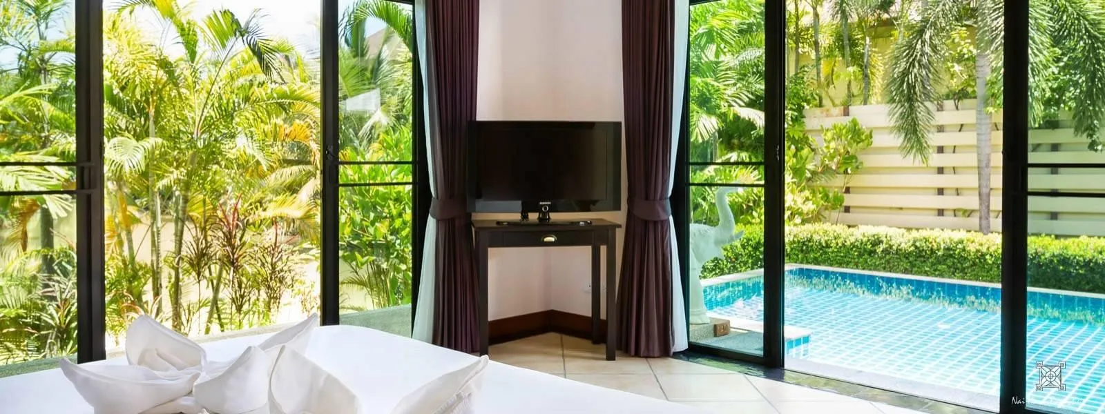 Property image - full photo 11