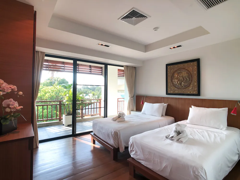 Property image - full photo 6