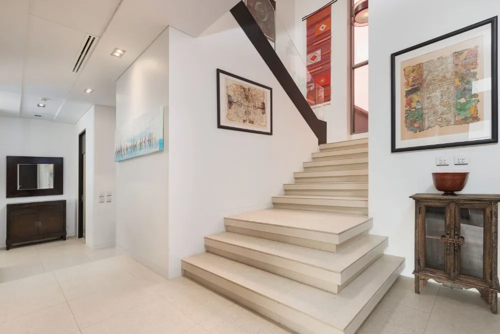 Property image - full photo 34