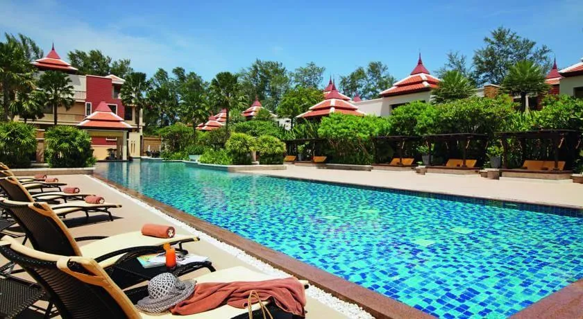 Property image - full photo 2
