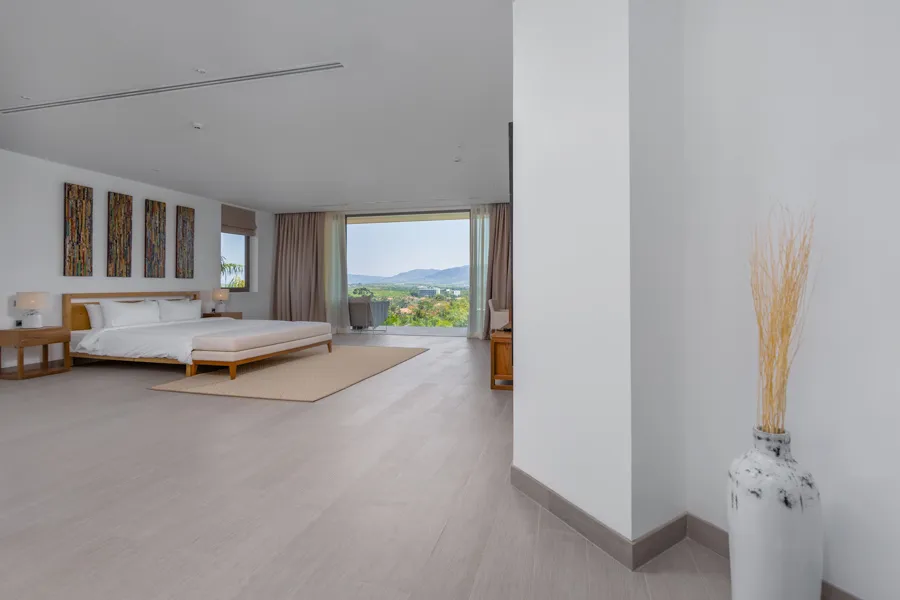 Property image - full photo 45