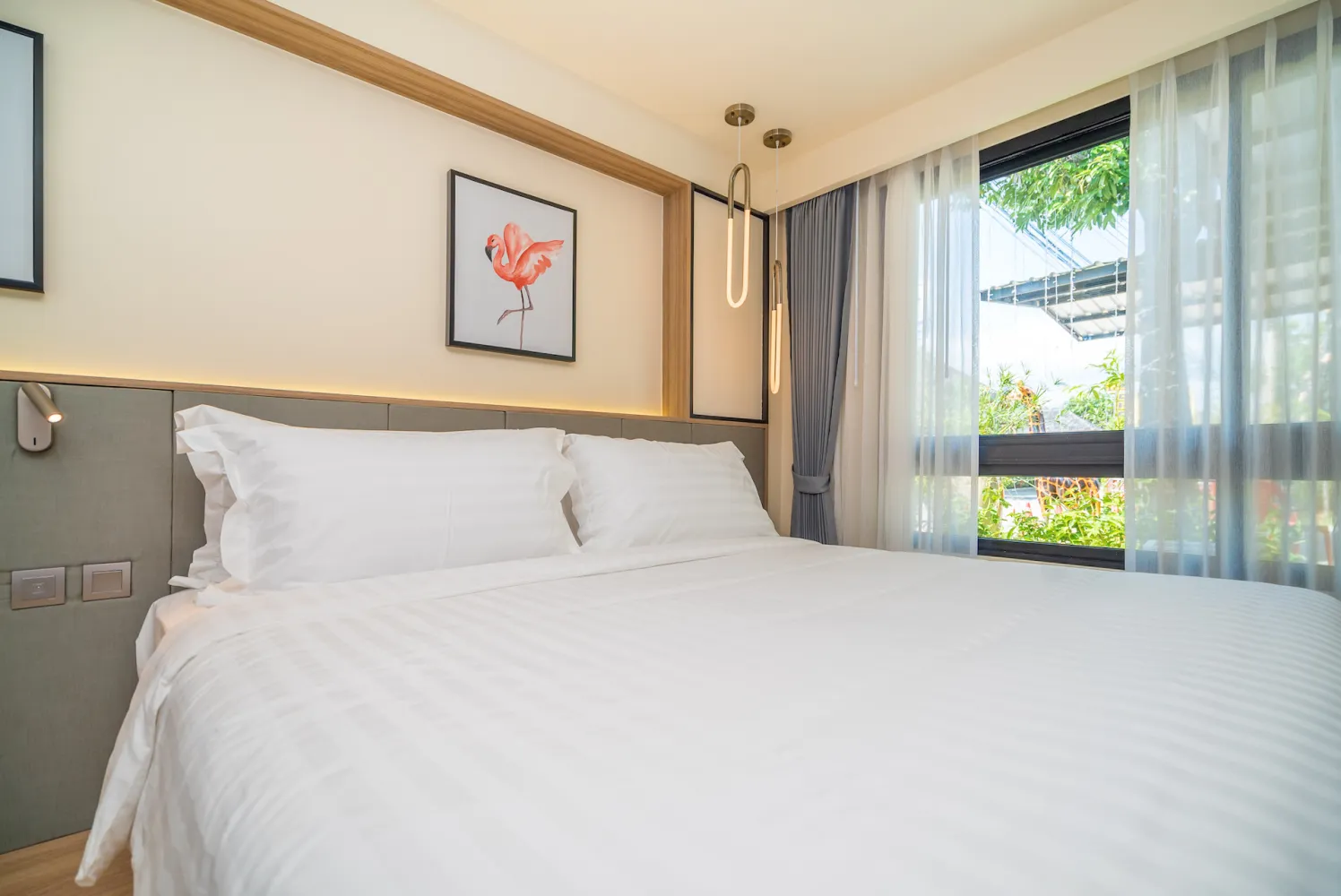 Property image - full photo 3