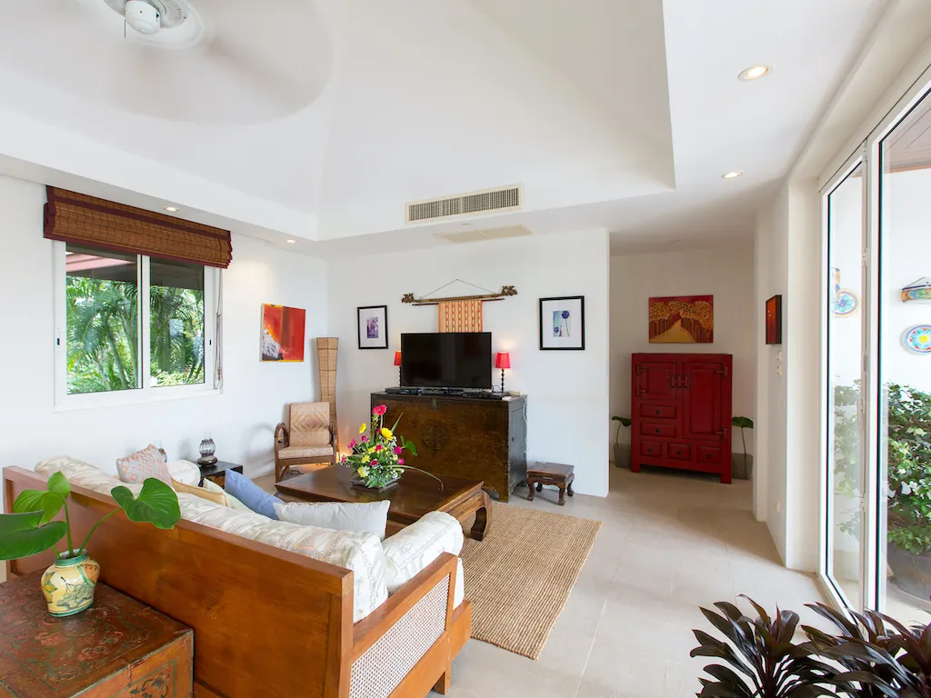 Property image - full photo 15