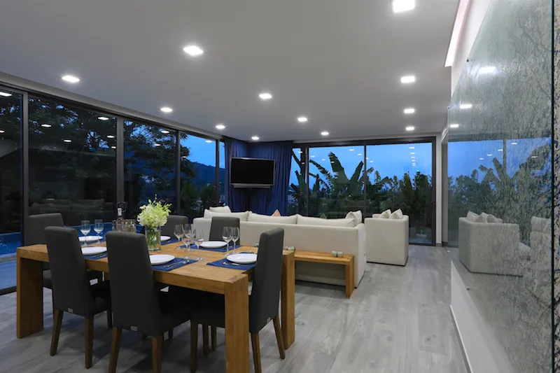 Property image - full photo 8
