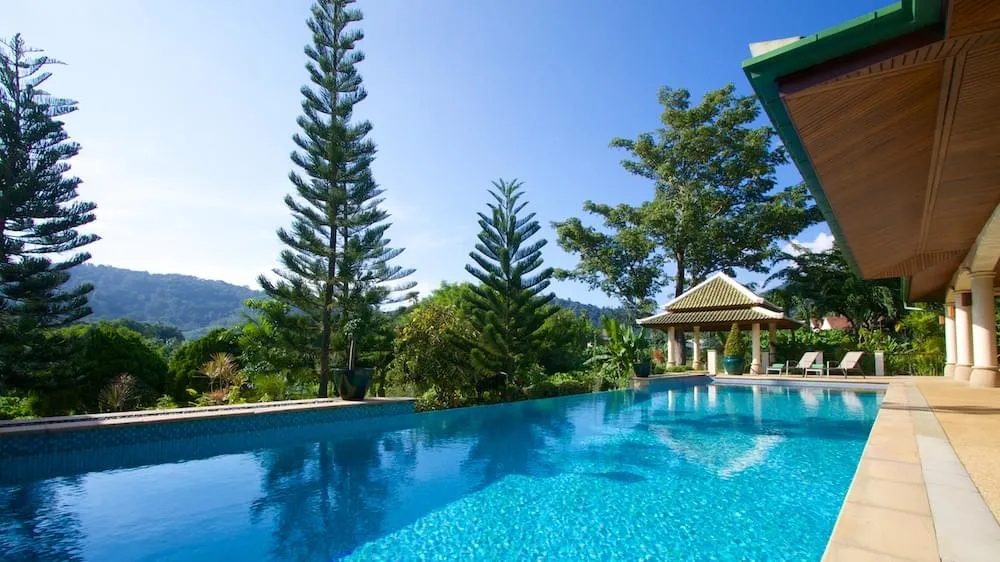 Property image - full photo 30