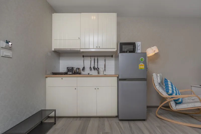 Property image - full photo 6