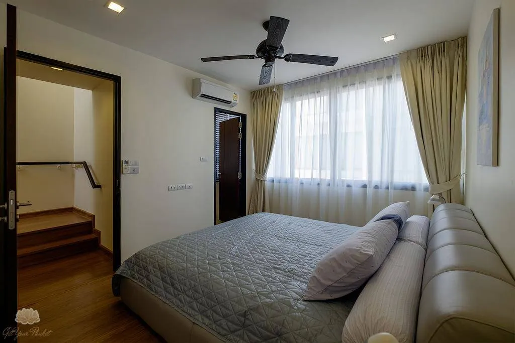 Property image - full photo 19