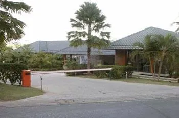 Property image - full photo 13