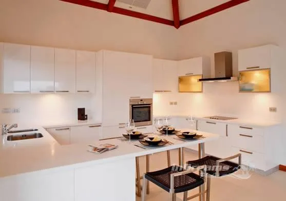 Property image - full photo 4