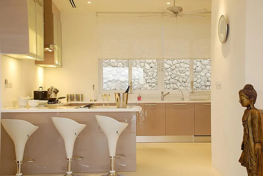 Property image - full photo 10