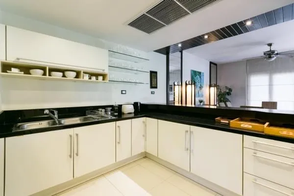Property image - full photo 5