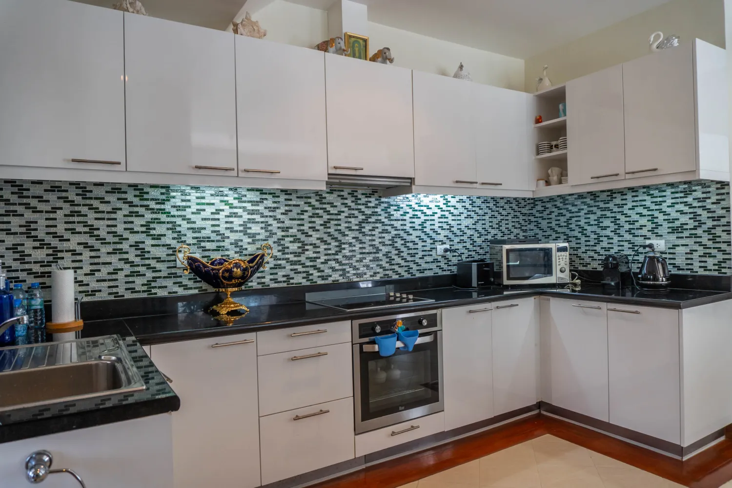 Property image - full photo 68