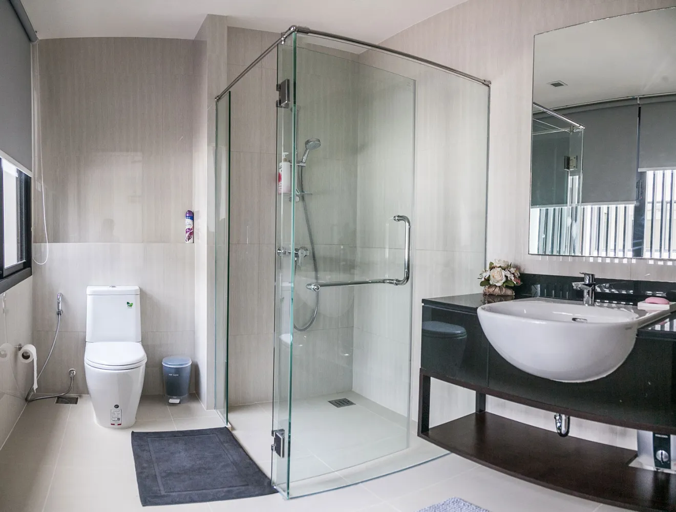 Property image - full photo 8