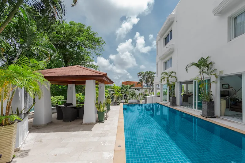 Property image - full photo 6