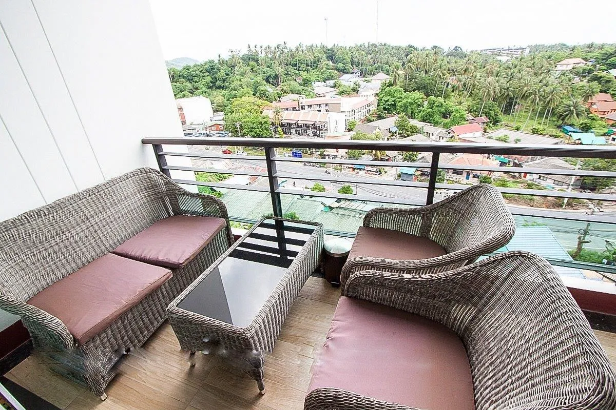 Property image - full photo 10
