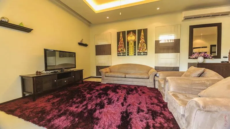 Property image - full photo 7