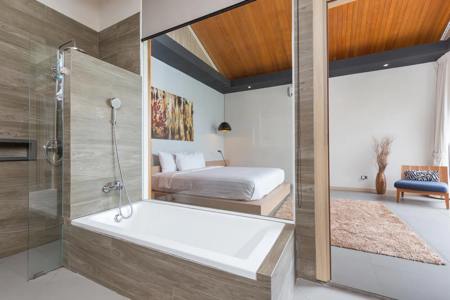 Property image - full photo 14
