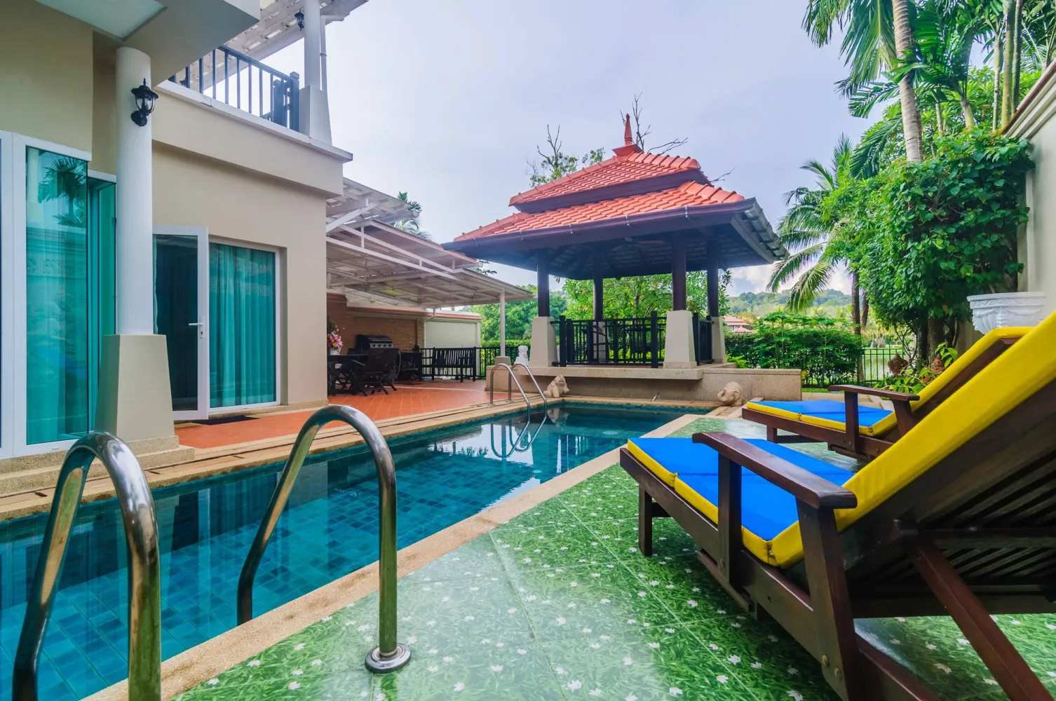Property image - full photo 40