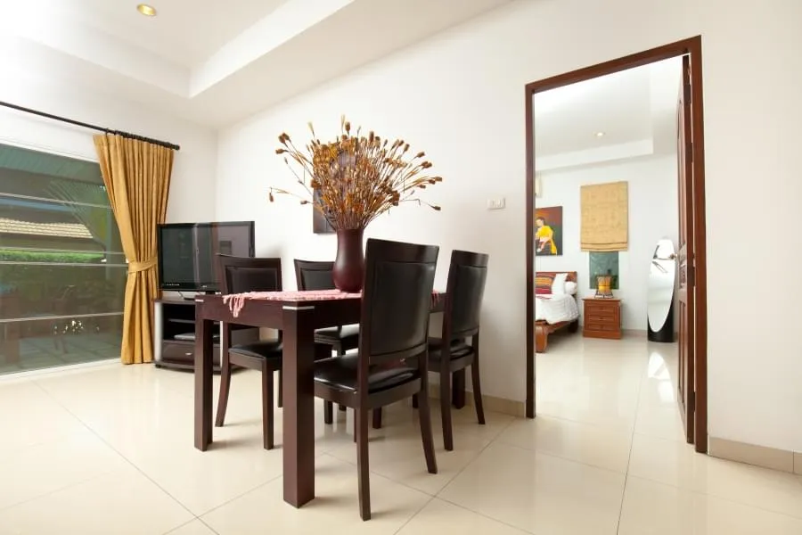 Property image - full photo 13