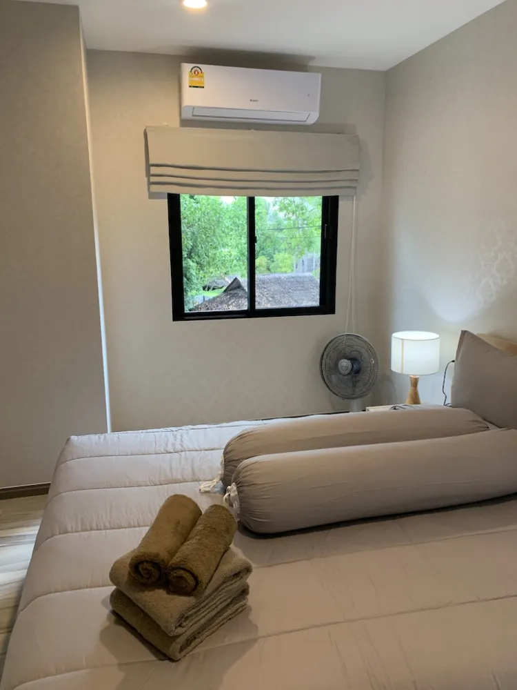 Property image - full photo 15