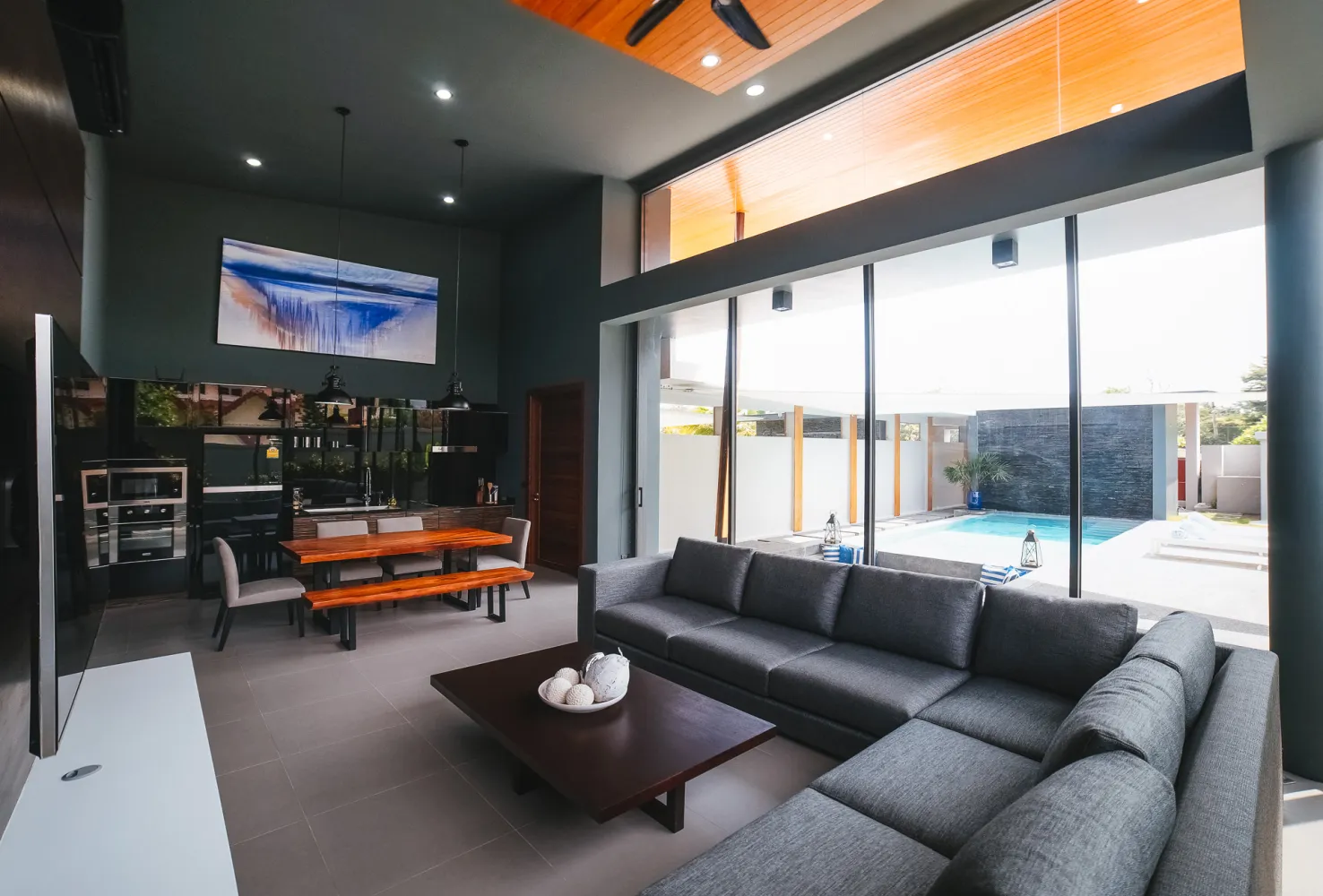 Property image - full photo 22