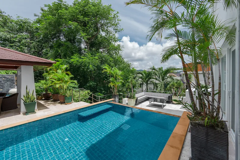 Property image - full photo 1