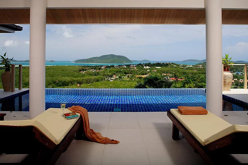 Property image - full photo 1