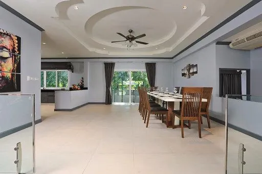 Property image - full photo 14