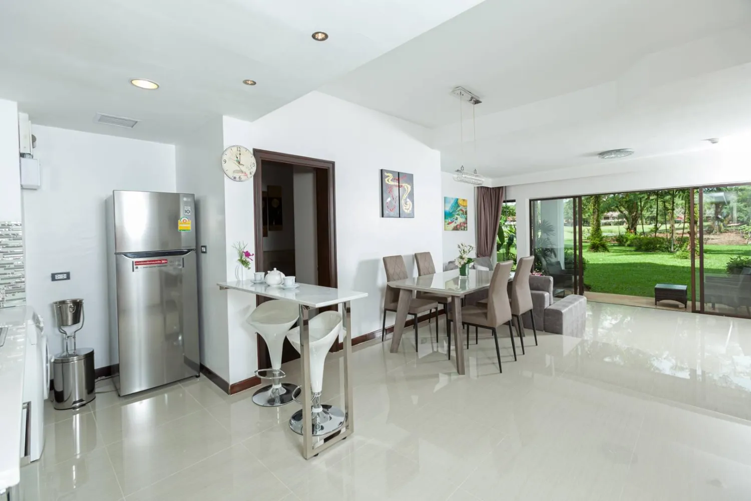 Property image - full photo 1