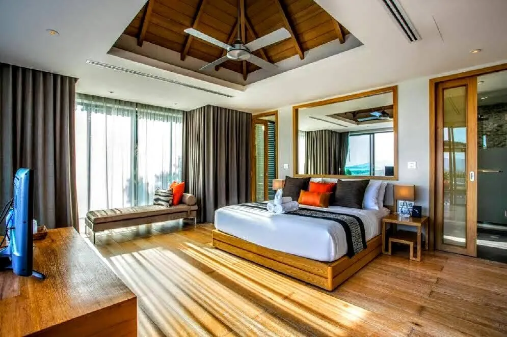 Property image - full photo 23