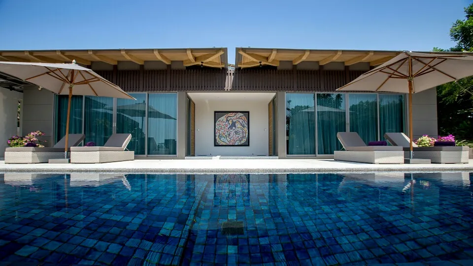 Property image - full photo 14