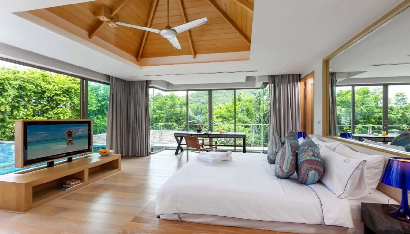 Property image - full photo 14