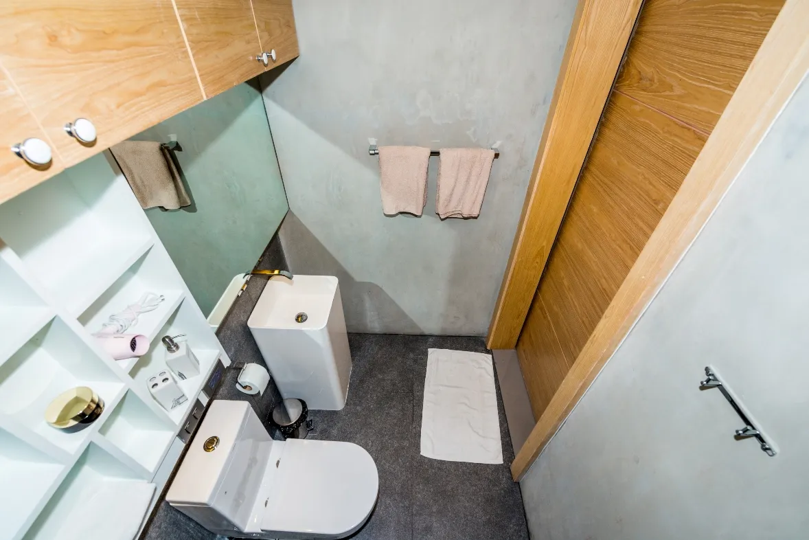 Property image - full photo 18