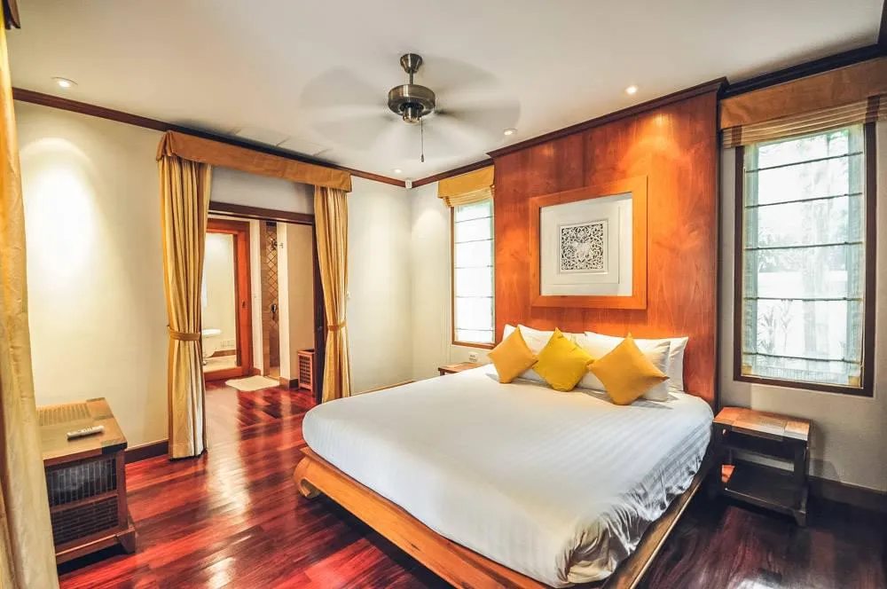 Property image - full photo 23