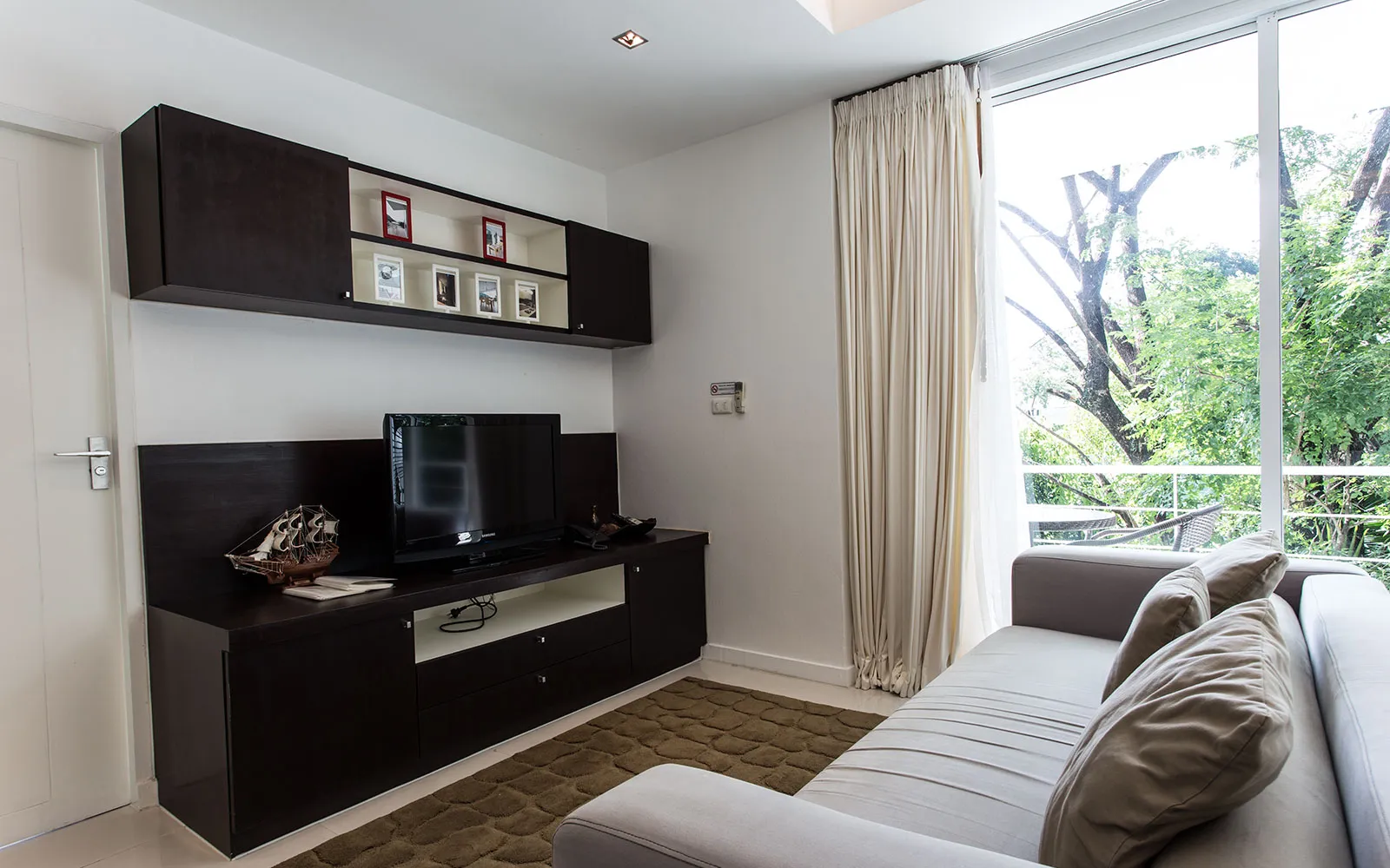 Property image - full photo 19
