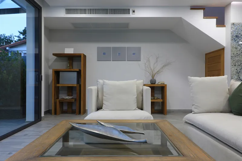 Property image - full photo 11